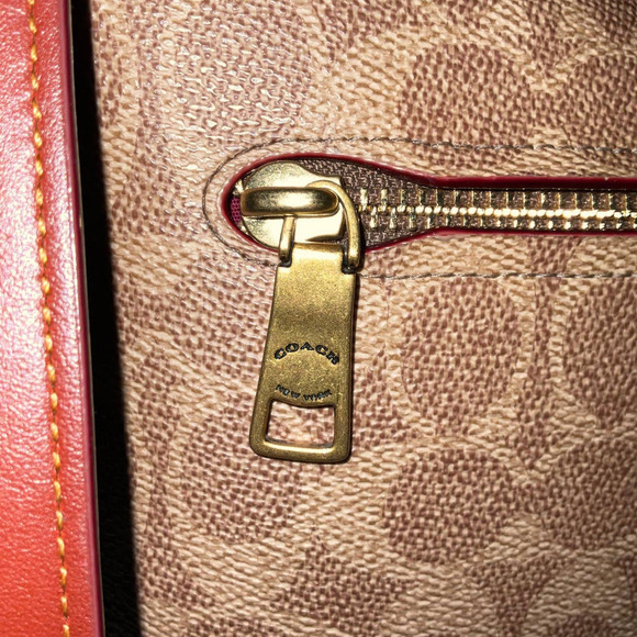 COACH Chaise Crossbody In Signature Canvas #38579 - Picture 13 of 16